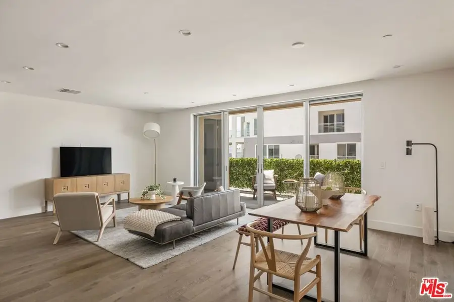 728 N Sweetzer Avenue #308, Los Angeles, CA 90069 - #2