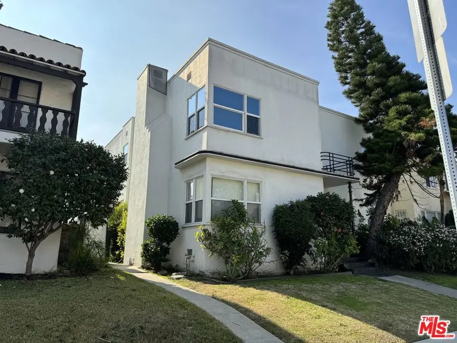 2722 W 43rd Place, Los Angeles, CA 90008 - #3