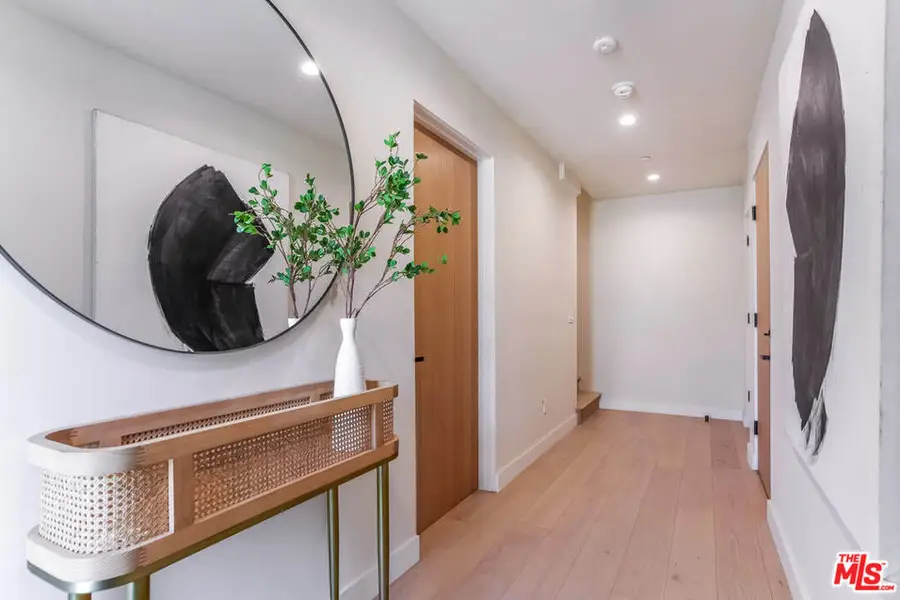 1863 Barry Avenue, Los Angeles, CA 90025 - Image #3