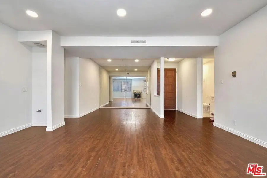 3315 Griffith Park Boulevard #101, Los Angeles, CA 90027 - #3