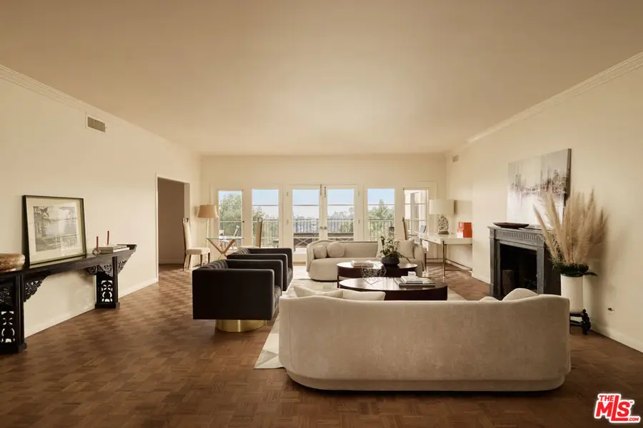 949 N Norman Place, Los Angeles, CA 90049 - #3