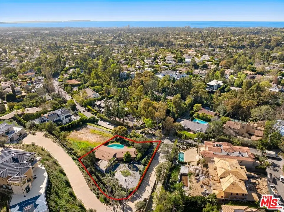 590 N Tigertail Road, Los Angeles, CA 90049 - #1