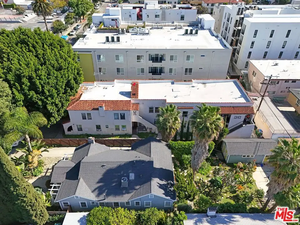 5830 La Mirada Avenue, Los Angeles, CA 90038 - #1