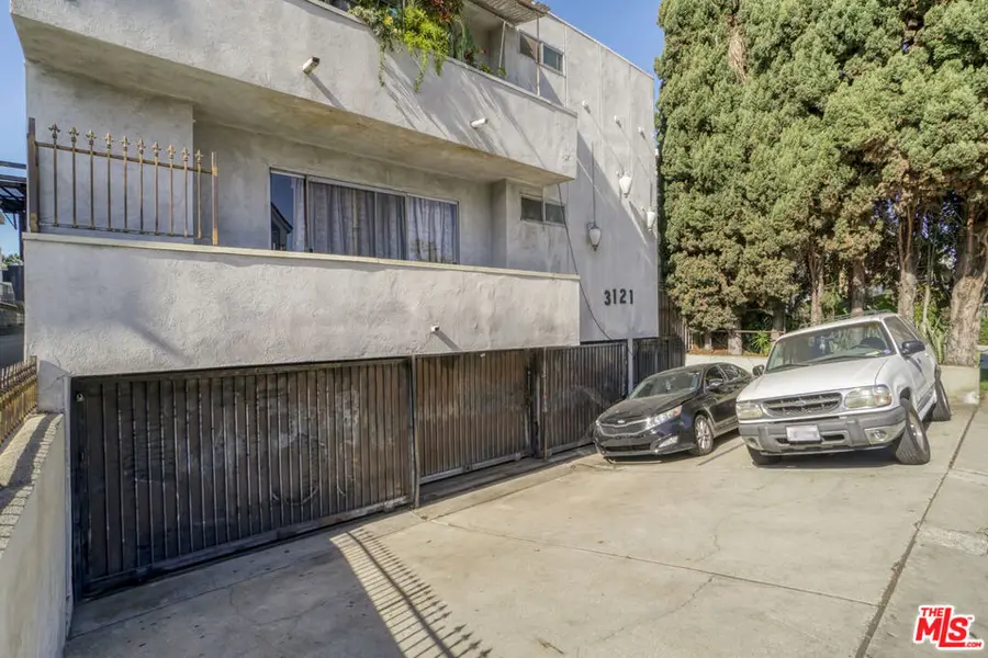 3121 S Canfield Avenue, Los Angeles, CA 90034 - Image #3