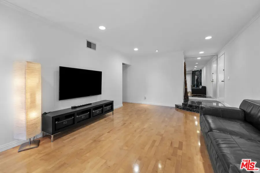 1515 S Beverly Drive #202, Los Angeles, CA 90035 - Image #3