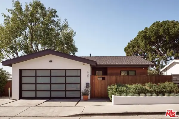 1929 Phillips Way, Los Angeles, CA 90042