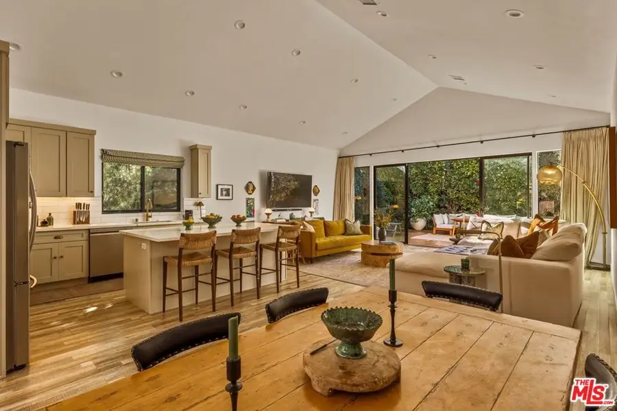 5919 Encino Avenue, Encino, CA 91316 - #3