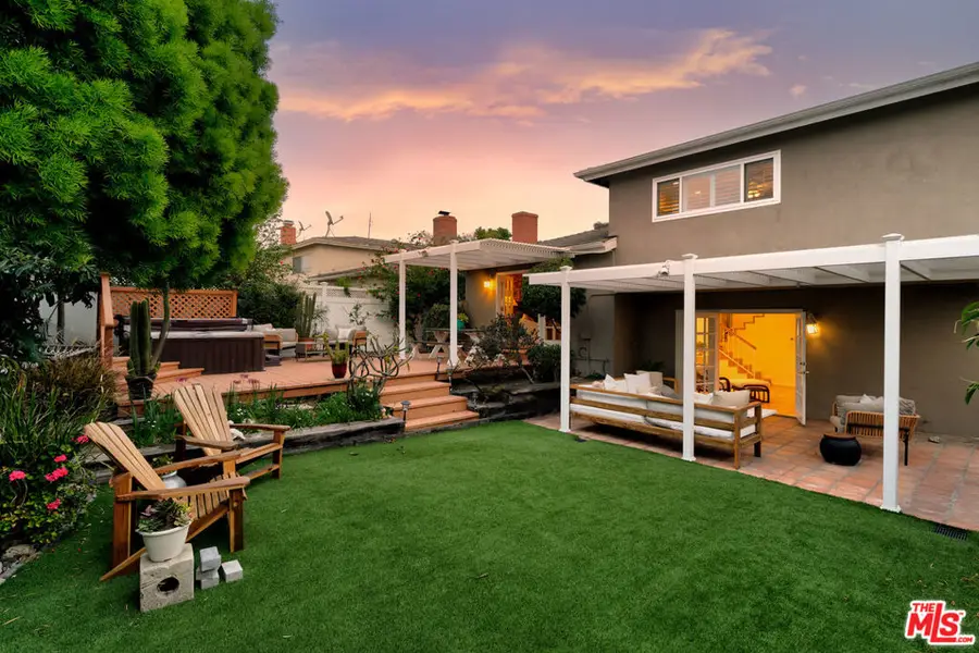 12557 Sanford Street, Los Angeles, CA 90066 - #2