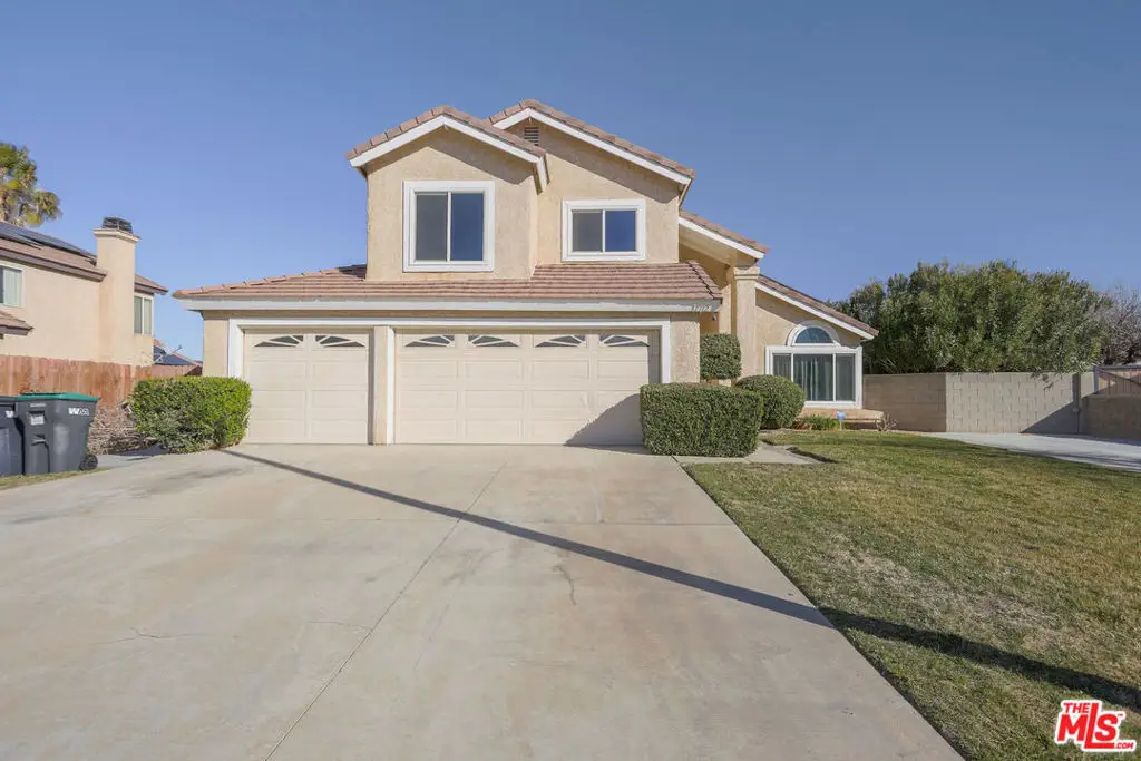 37712 Duffel Street, Palmdale, CA 93552 - Image #1