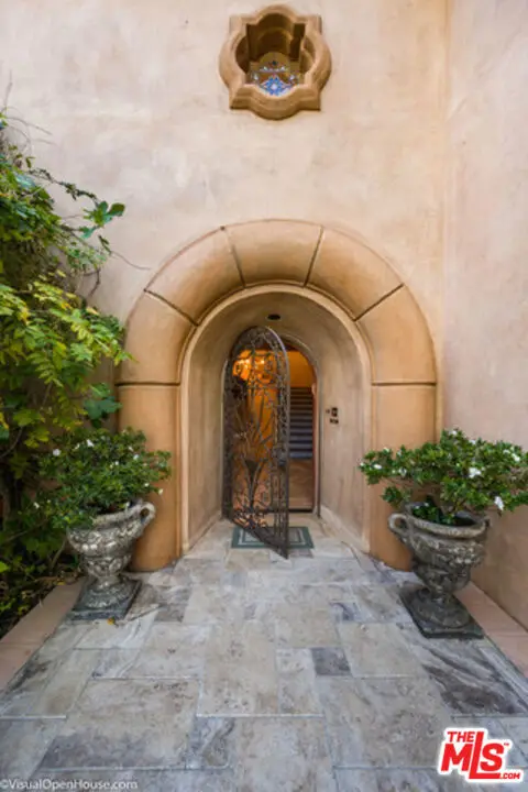 725 N Foothill Road, Beverly Hills, CA 90210 - #3