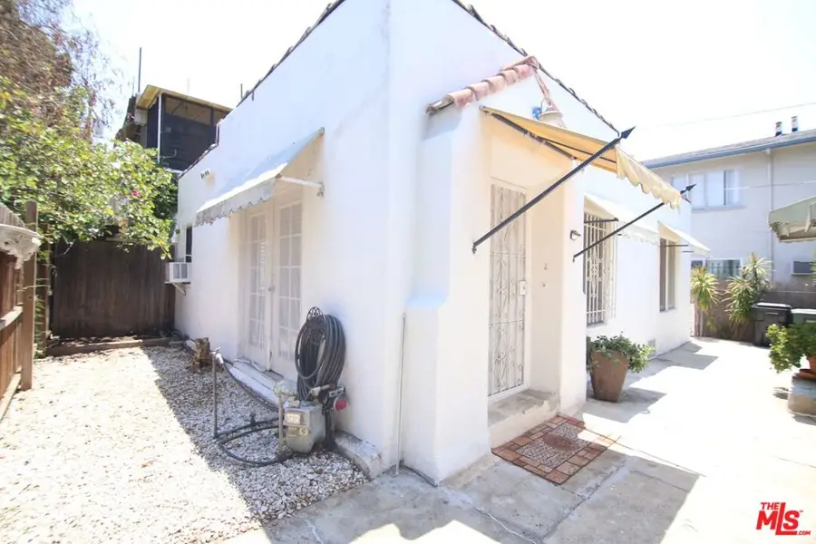 1028 N Hayworth Avenue, Los Angeles, CA 90046 - #3