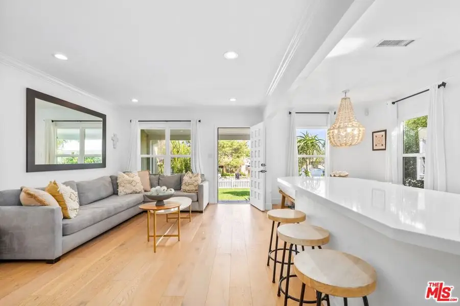 8335 Colegio Drive, Los Angeles, CA 90045 - #3