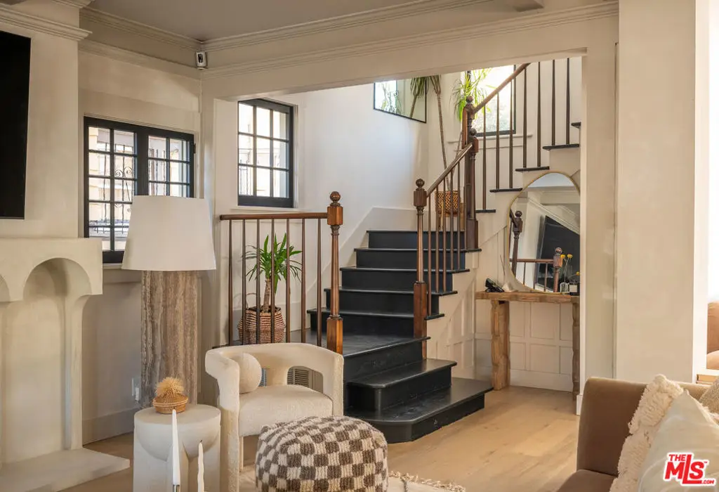 1715 S Kingsley Drive, Los Angeles, CA 90006 - #1