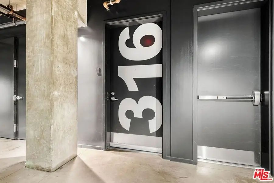 510 S Hewitt Street #316, Los Angeles, CA 90013 - #2