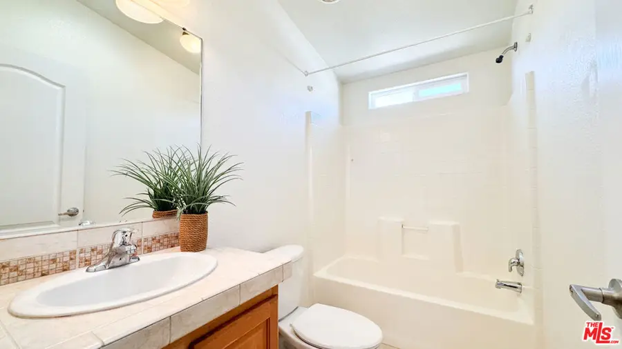 411 Gold Finch Lane, Fountain Valley, CA 92708 - #3