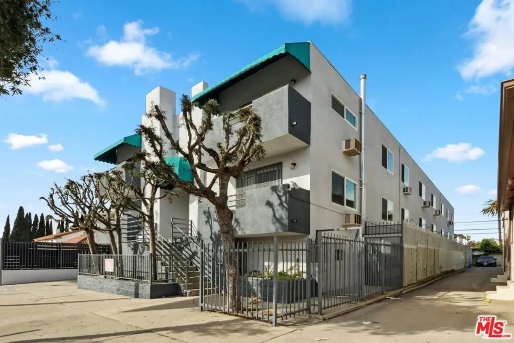 2251 Crenshaw Boulevard, Los Angeles, CA 90016 - #1