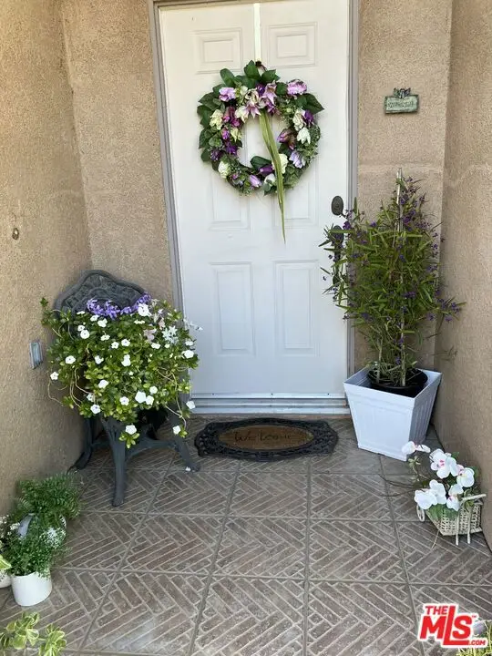 435 Rembrandt Drive, Corona, CA 92882 - #2