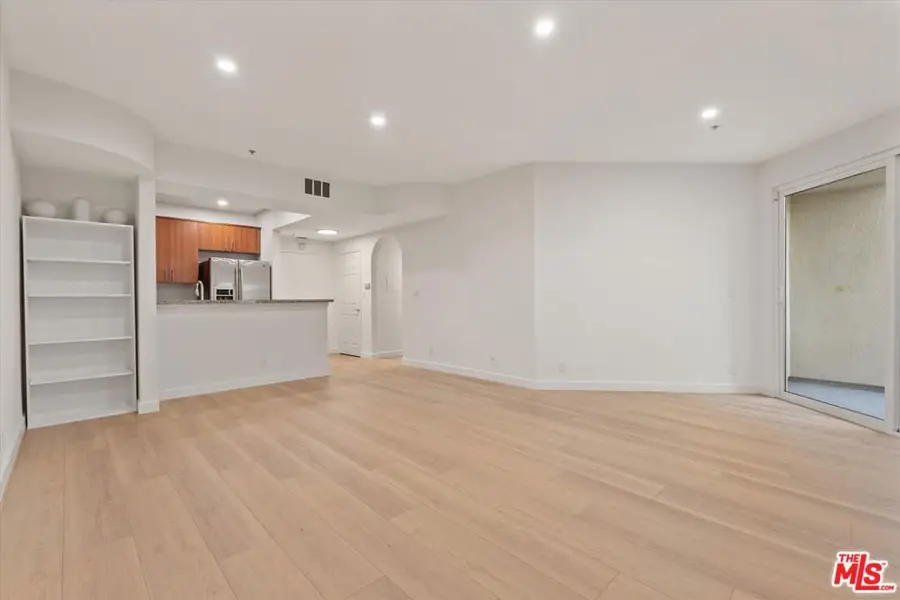 620 S Gramercy Place #122, Los Angeles, CA 90005 - #2