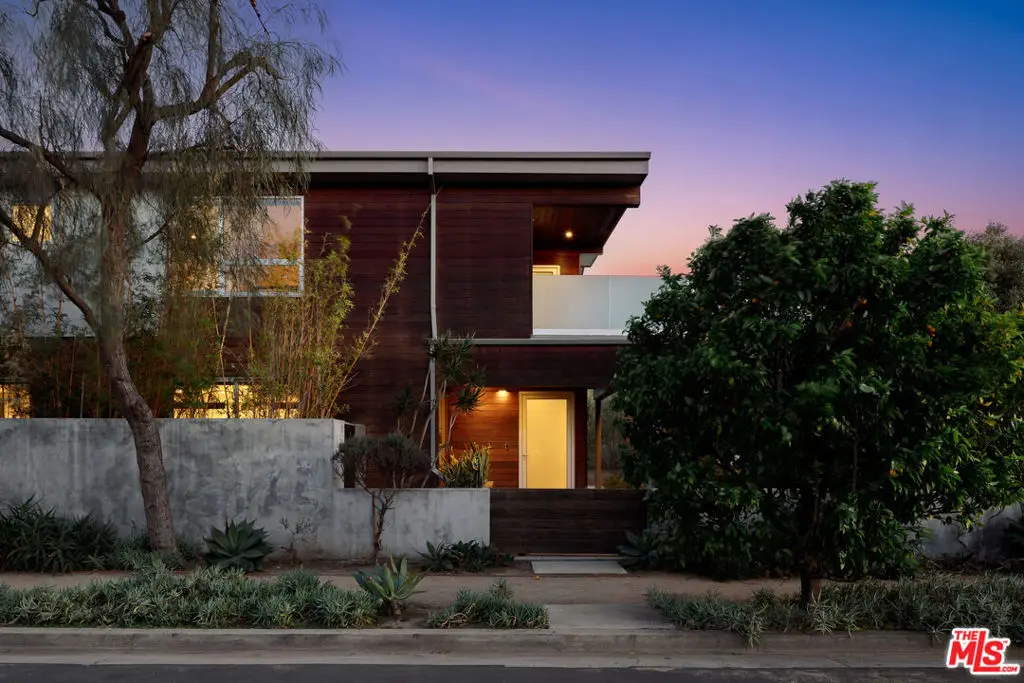 3554 Frances Avenue, Los Angeles, CA 90066 - #1