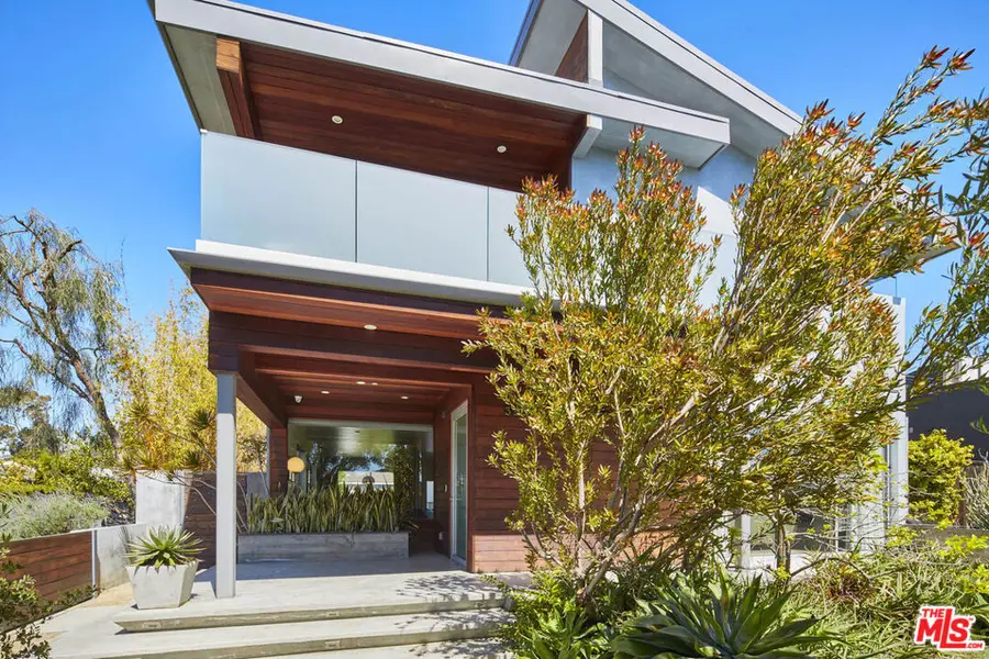 3554 Frances Avenue, Los Angeles, CA 90066 - #2