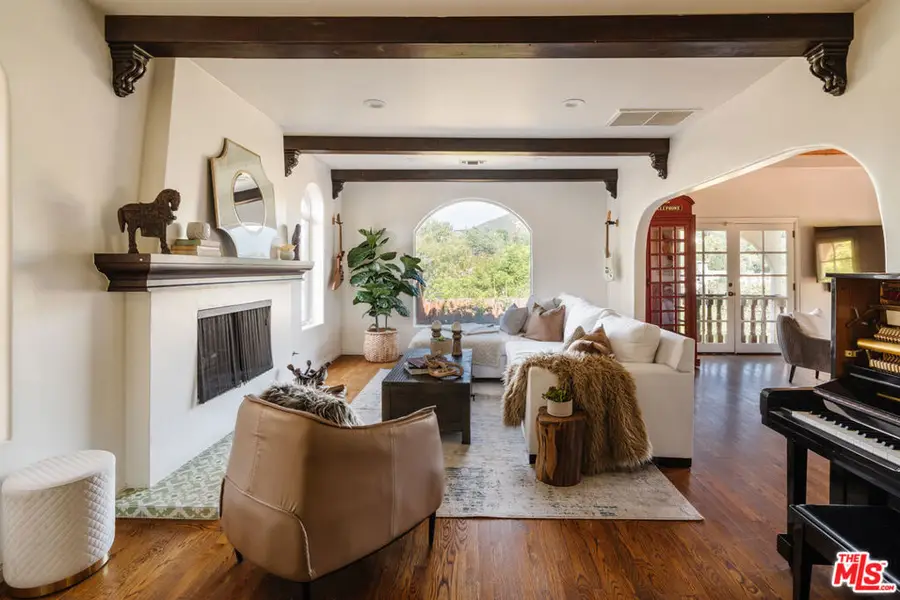 3247 Bennett Drive, Los Angeles, CA 90068 - #3
