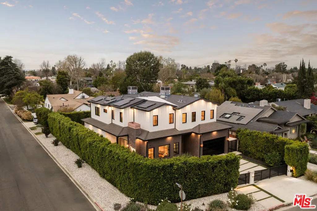 5003 Mammoth Avenue, Sherman Oaks, CA 91423 - #1