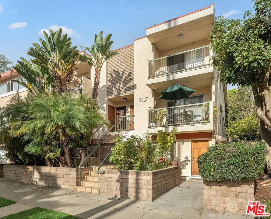 907 12th Street #4, Santa Monica, CA 90403 - #3