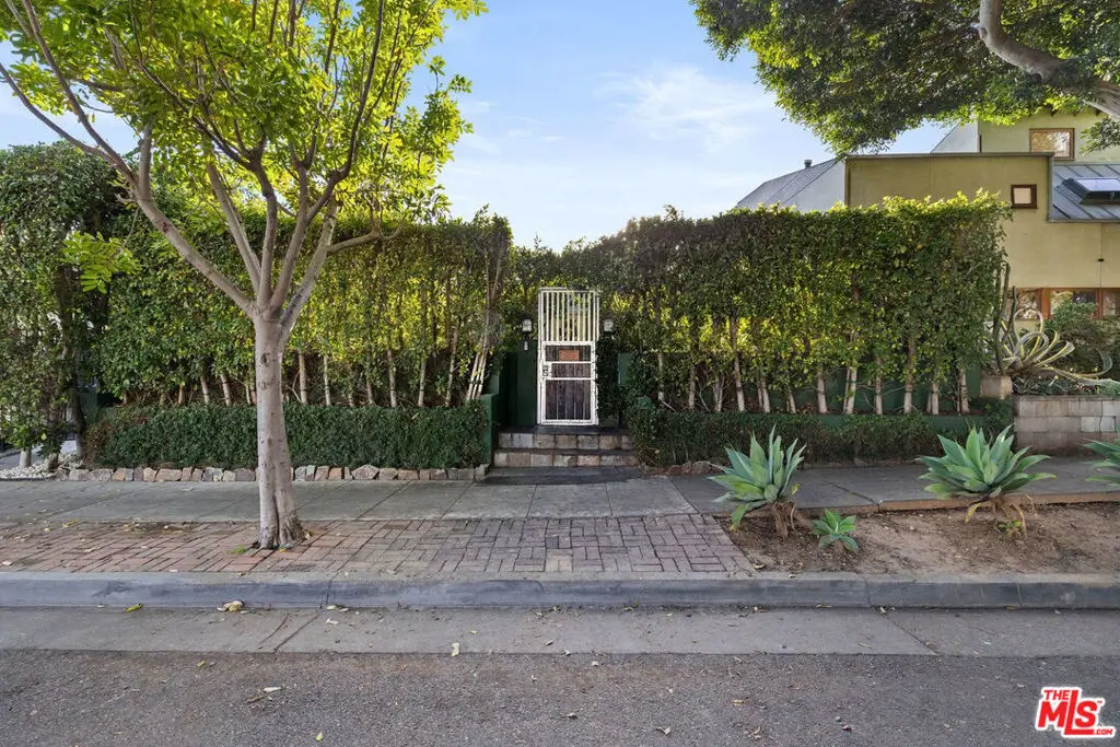 1222 Chelsea Avenue, Santa Monica, CA 90404 - #1