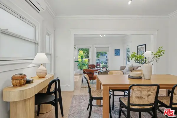 745 N Manhattan Place, Los Angeles, CA 90038