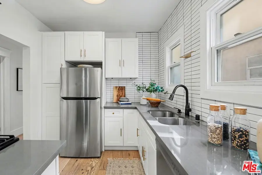 745 N Manhattan Place, Los Angeles, CA 90038 - #3