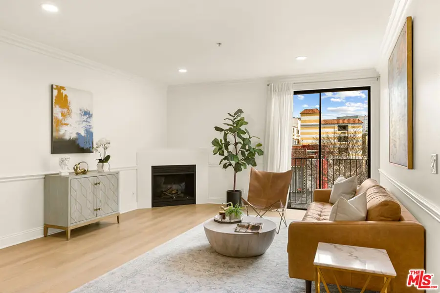 625 S Berendo Street #203, Los Angeles, CA 90005 - #2