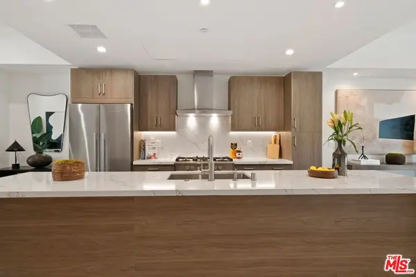 3806 S Verona Court, Los Angeles, CA 90066