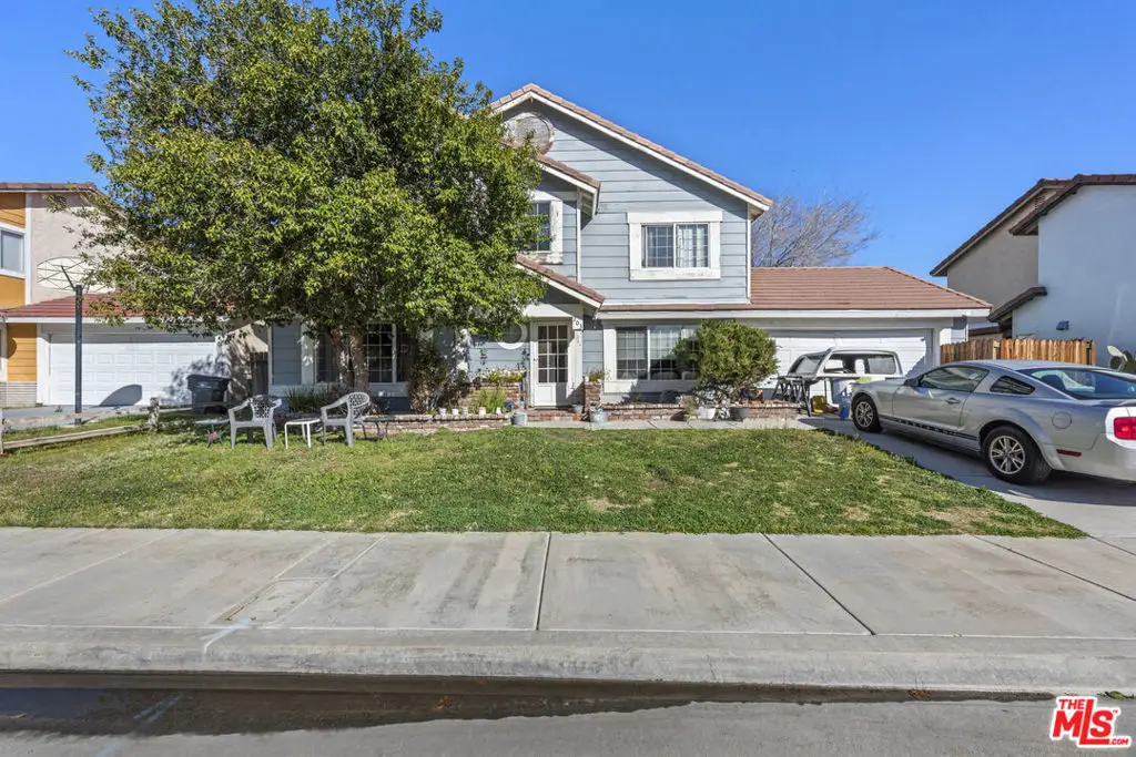 203 E Avenue R5, Palmdale, CA 93550 - #1