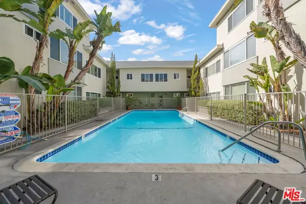 1525 N Hayworth Avenue #302, Los Angeles, CA 90046
