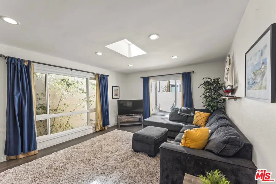 970 Palm Avenue #209, West Hollywood, CA 90069 - #3