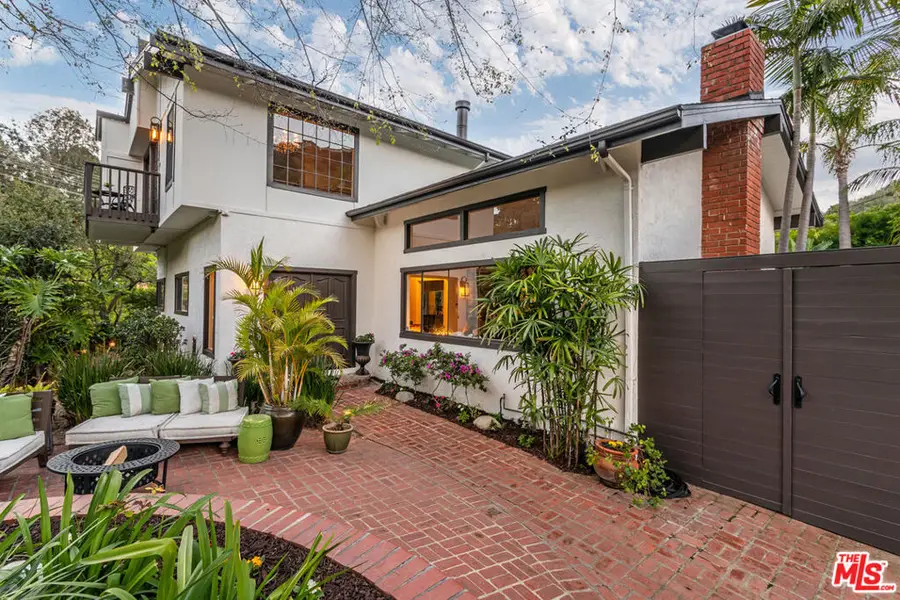 8606 Allenwood Road, Los Angeles, CA 90046 - #2