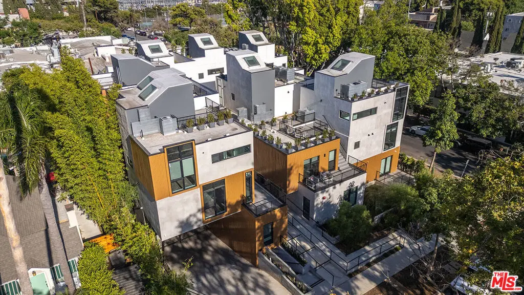 1016 N Martel Avenue, West Hollywood, CA 90046 - #1
