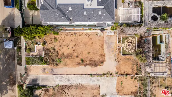 1142 Hartzell Street, Pacific Palisades, CA 90272