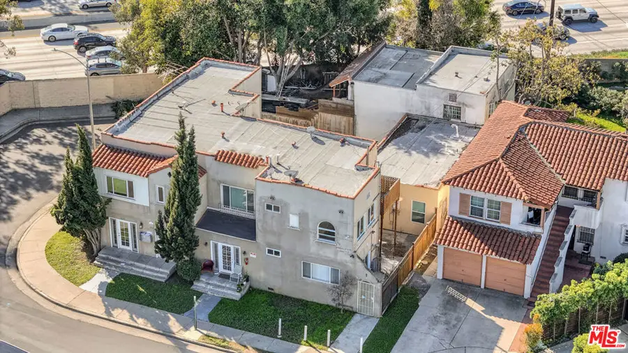 2337 Vineyard Avenue, Los Angeles, CA 90016 - #3