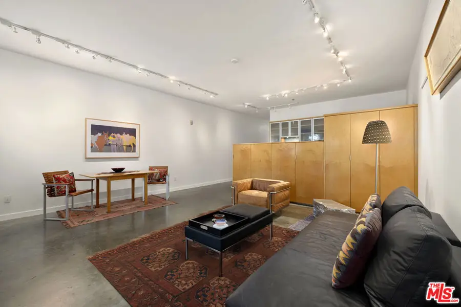 615 Hampton Drive #B104, Venice, CA 90291 - #3