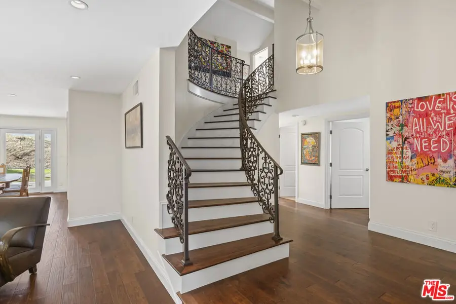 3804 Vista Linda Drive, Encino, CA 91316 - #3