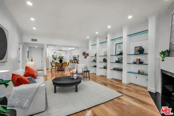 11667 Gorham Avenue #203, Los Angeles, CA 90049