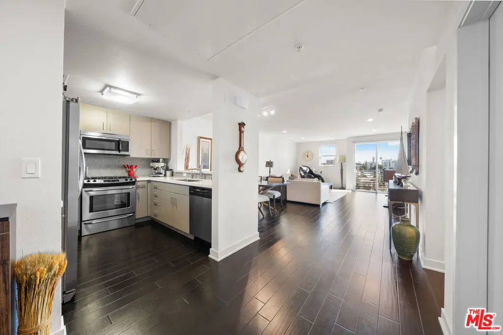 436 S Virgil Avenue #PH7, Los Angeles, CA 90020 - #1