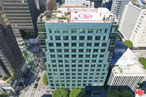 655 S Hope Street #704, Los Angeles, CA 90017