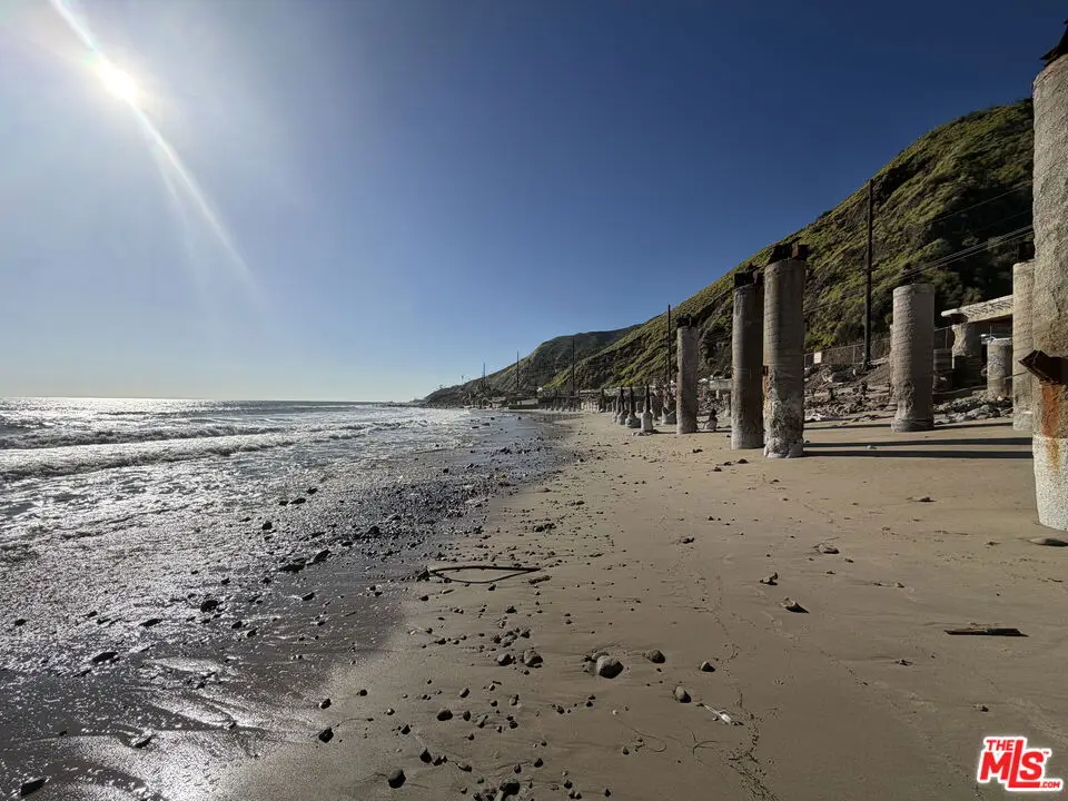 19216 Pacific Coast Highway, Malibu, CA 90265 - #1