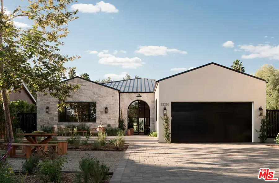 23236 Hatteras Street, Woodland Hills, CA 91367 - #2