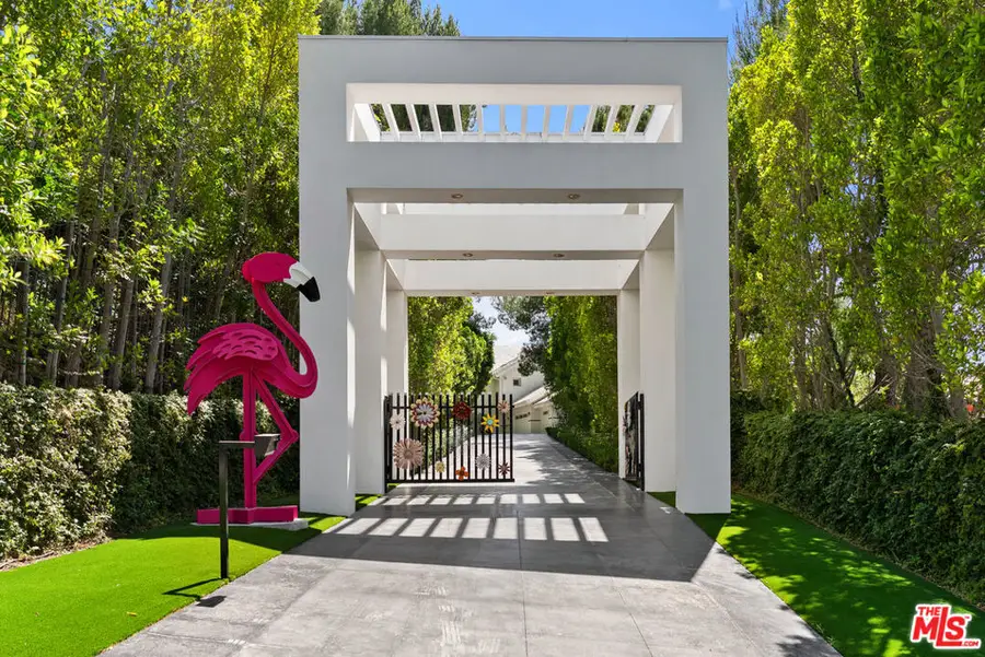 4101 Clarinda Drive, Tarzana, CA 91356 - #2