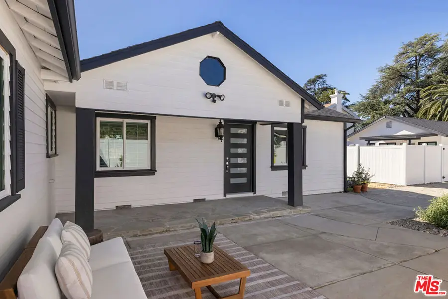 2130 El Sereno Avenue, Altadena, CA 91001 - #3