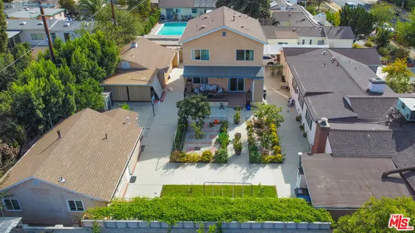 5848 Cleon Avenue, North Hollywood, CA 91601