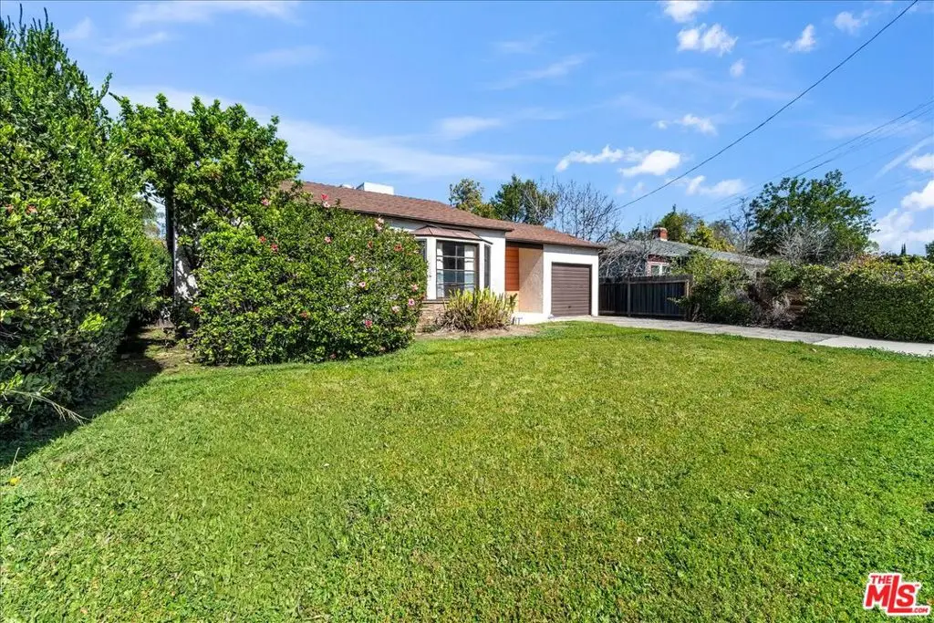 13621 Addison Street, Sherman Oaks, CA 91423 - #1